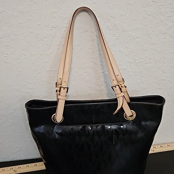 MICHAEL Michael Kors Jet Set Black Patent shoulder bag - Picture 7 of 14